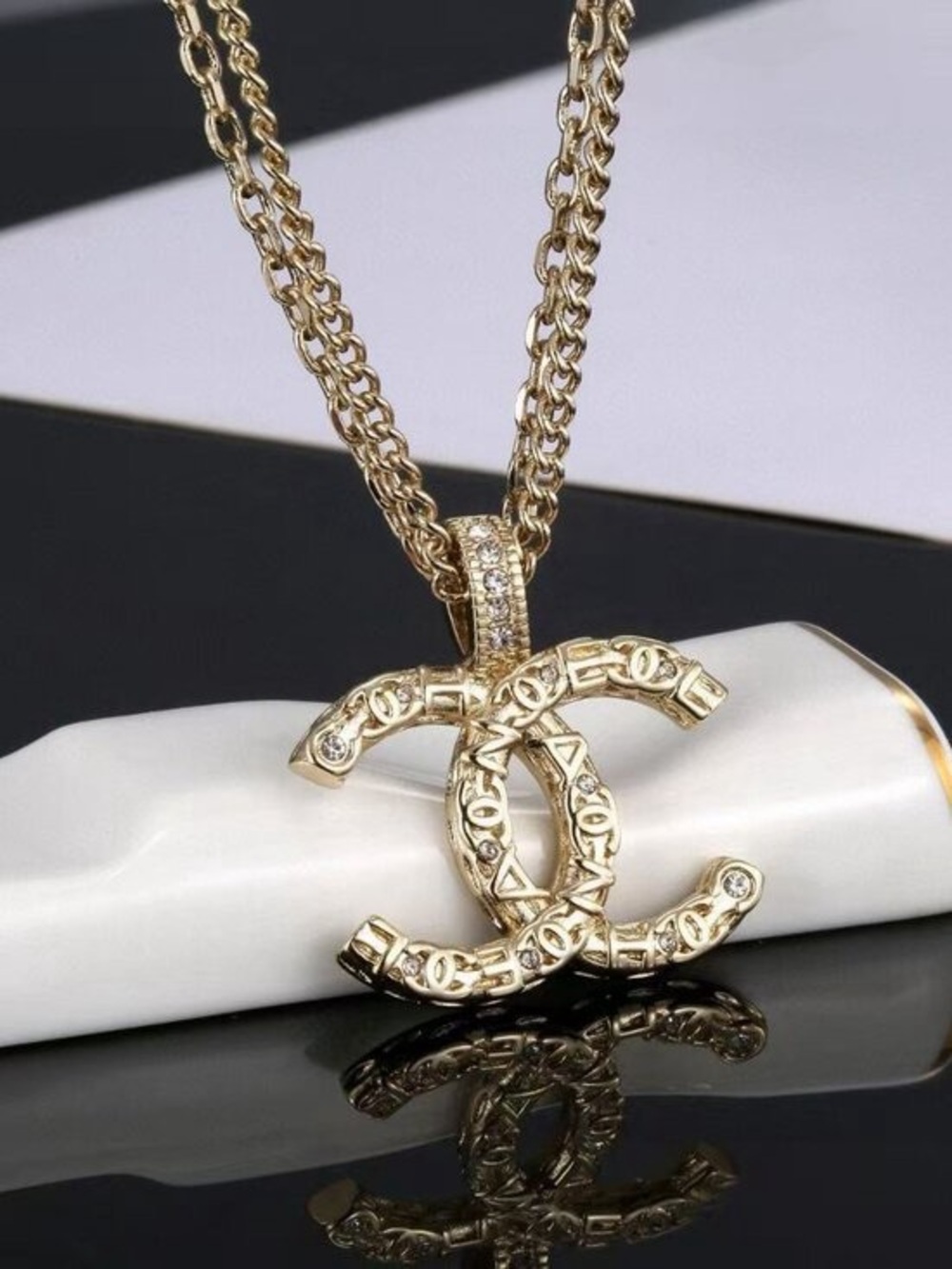CHANEL Necklace